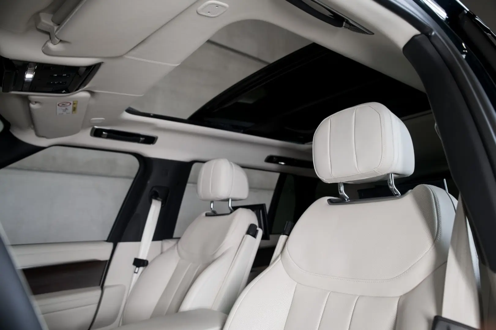 Range Rover P530 Autobiography LWB MY23
