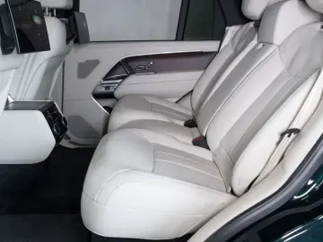Range Rover P530 Autobiography LWB MY23