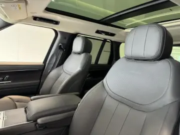 Range Rover D300 SE SHADOW Panorama 23 Zoll Navi