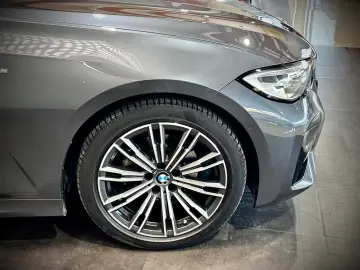 BMW 320d*xDRIVE*M-SPORT*LED*HiFi*KAMERA*