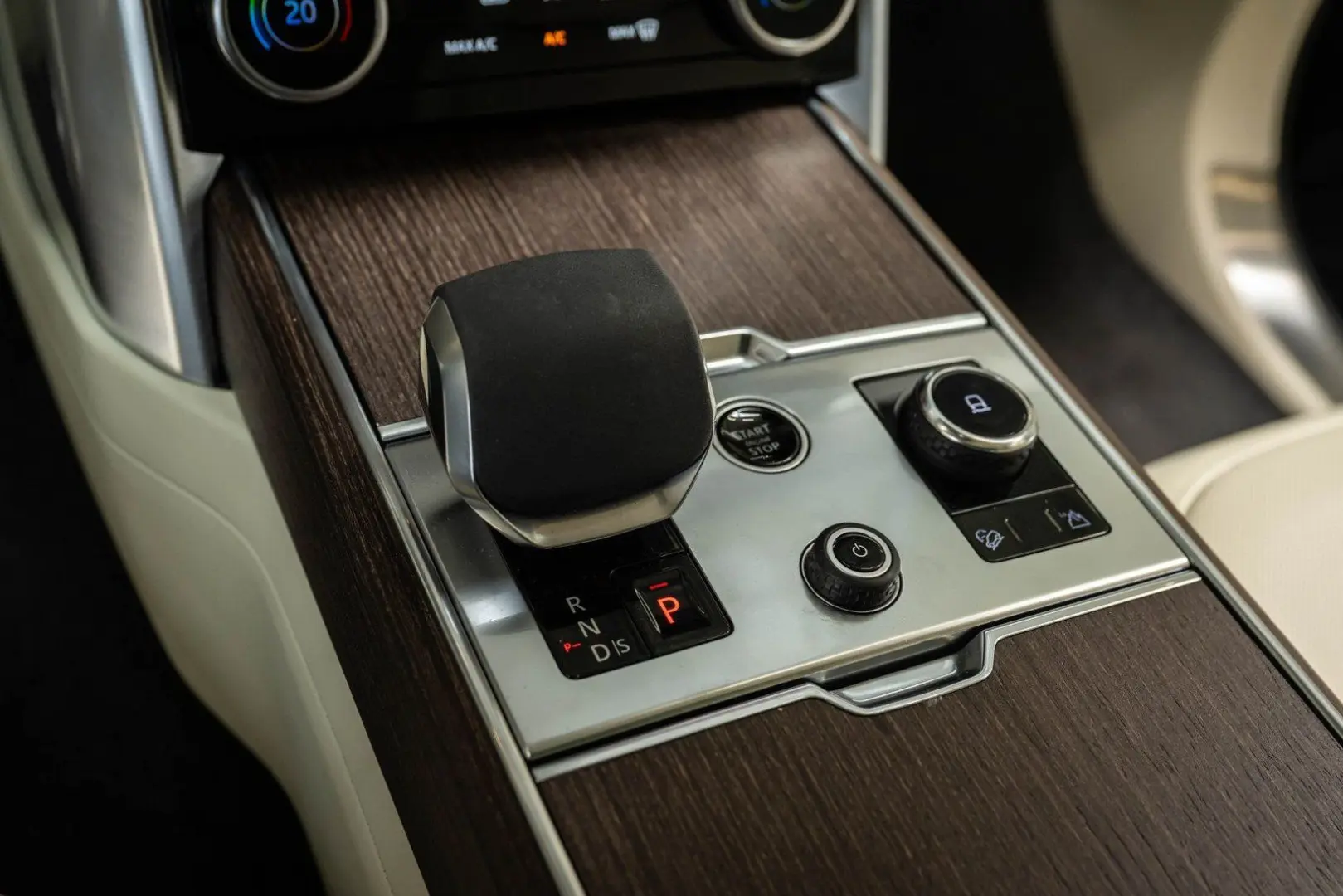 Range Rover P530 HSE MHEV | HUD | Distronic | St