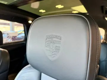 Macan T Burmester/ACC/Panorama/Keyless/APPROVED
