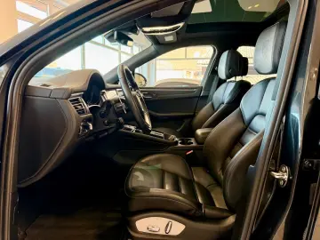 Macan T Burmester/ACC/Panorama/Keyless/APPROVED