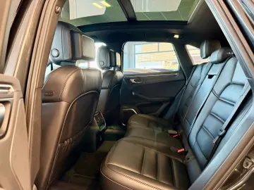 Macan T Burmester/ACC/Panorama/Keyless/APPROVED