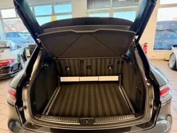Macan T Burmester/ACC/Panorama/Keyless/APPROVED