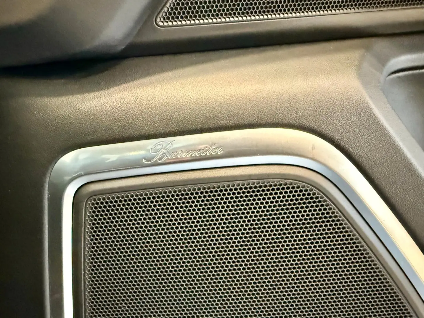 Macan T Burmester/ACC/Panorama/Keyless/APPROVED