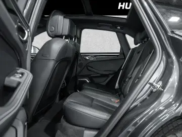 Macan S / Burmester Surround-Soundsystem