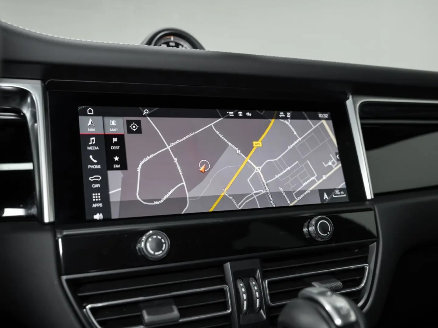 Macan S / Burmester Surround-Soundsystem