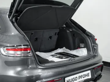 Macan S / Burmester Surround-Soundsystem