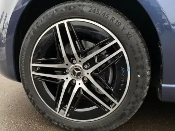Mercedes-Benz V 300 d EXCLUSIVE Lang AMG Line