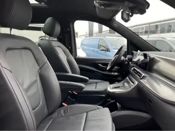 Mercedes-Benz V 300 d EXCLUSIVE Lang AMG Line