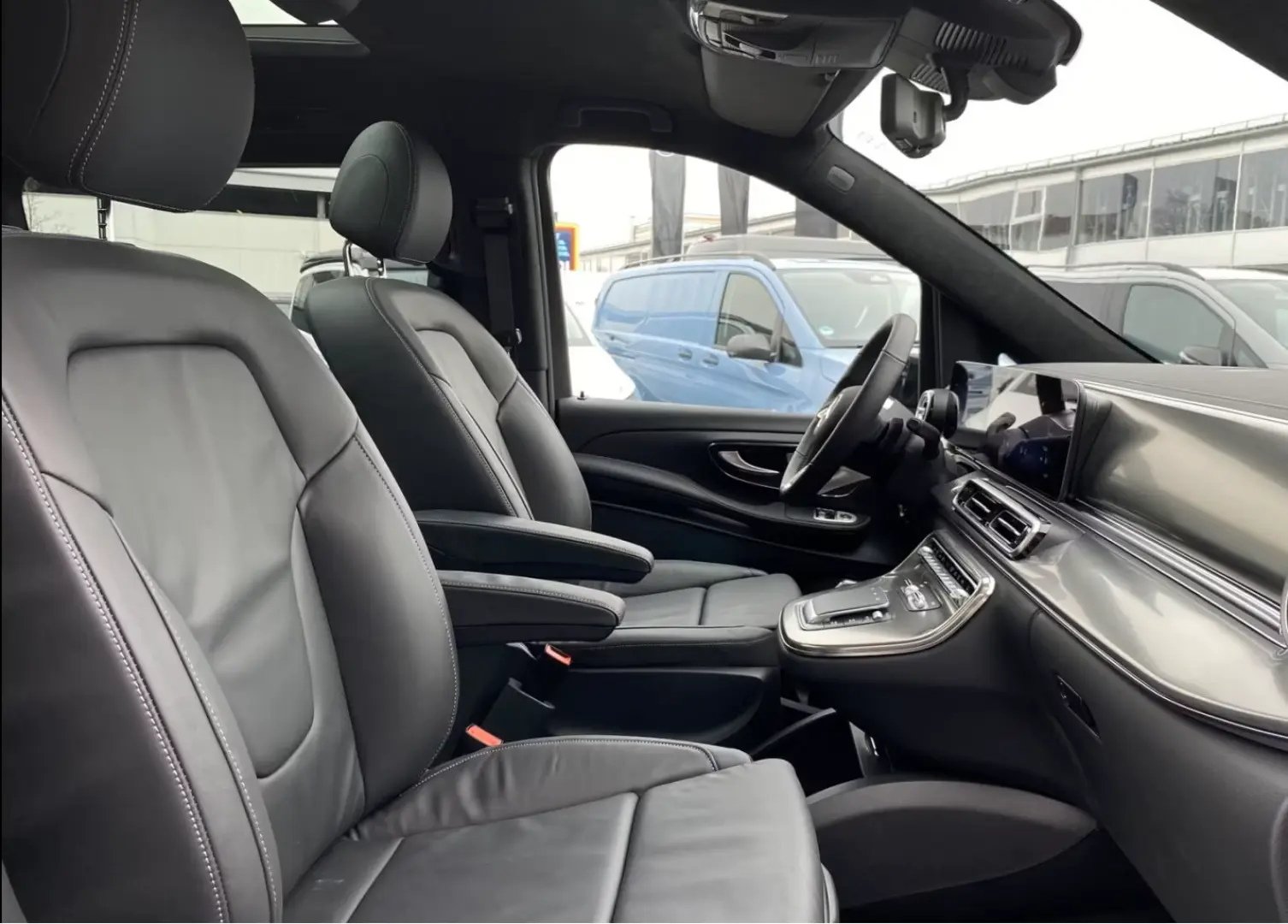 Mercedes-Benz V 300 d EXCLUSIVE Lang AMG Line