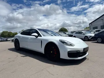 PANAMERA GTS*SPORT-DESIGN*SOFTCLOSE*SPORT-ABGAS*