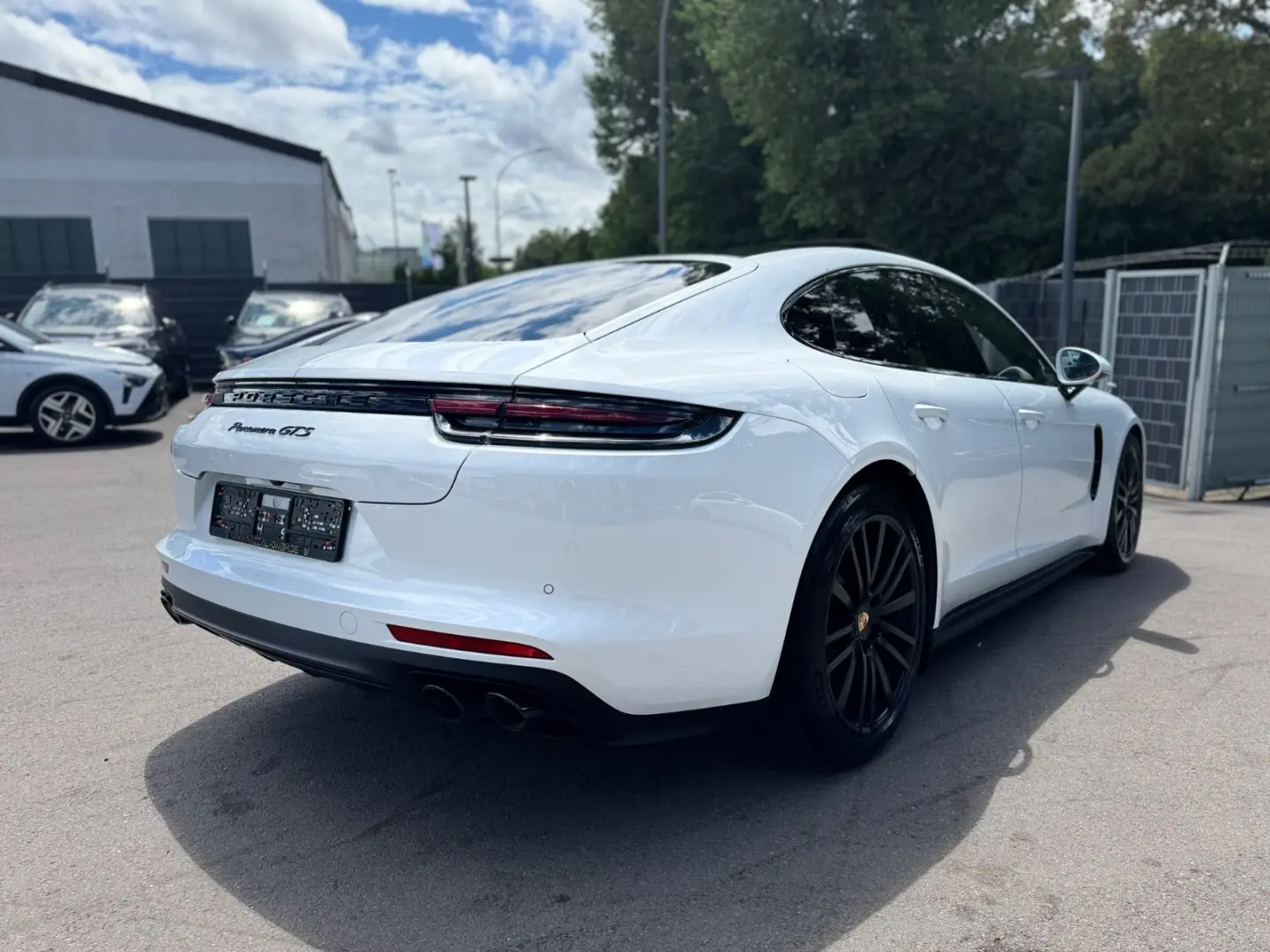 PANAMERA GTS*SPORT-DESIGN*SOFTCLOSE*SPORT-ABGAS*