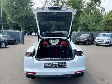PANAMERA GTS*SPORT-DESIGN*SOFTCLOSE*SPORT-ABGAS*