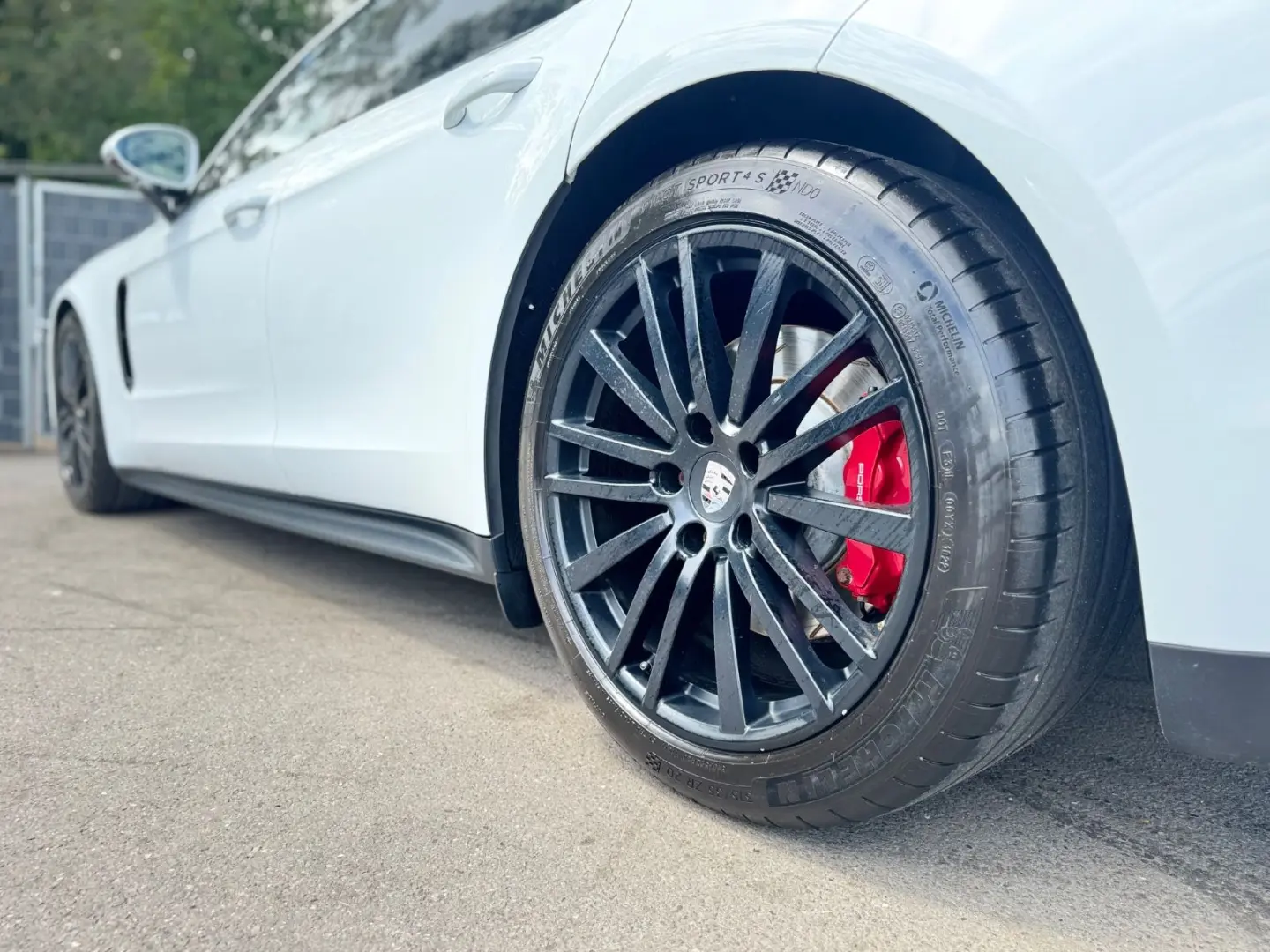 PANAMERA GTS*SPORT-DESIGN*SOFTCLOSE*SPORT-ABGAS*