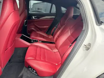 PANAMERA GTS*SPORT-DESIGN*SOFTCLOSE*SPORT-ABGAS*