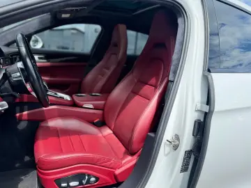 PANAMERA GTS*SPORT-DESIGN*SOFTCLOSE*SPORT-ABGAS*