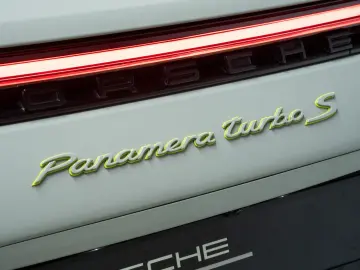 Panamera Turbo S E-Hybrid Sport Turismo