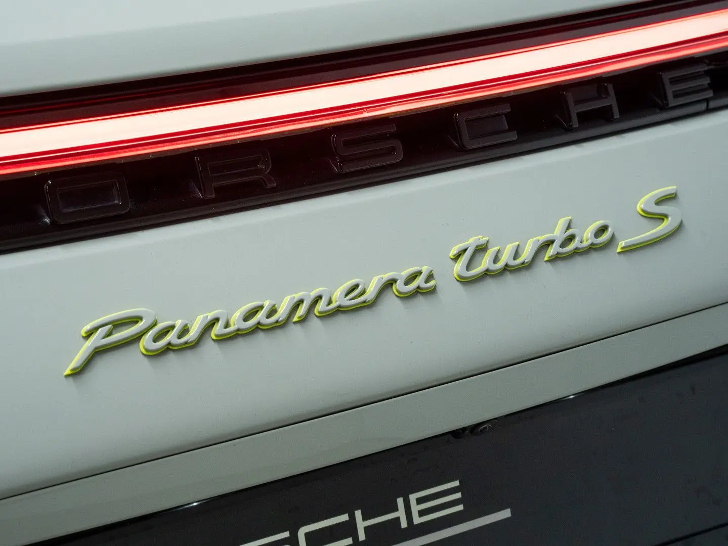 Panamera Turbo S E-Hybrid Sport Turismo