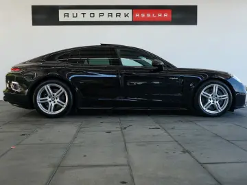 Panamera 4 E-Hybrid*SportDesign/PANO/HeadUp/360°