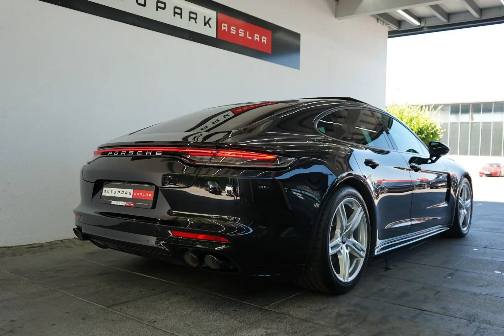 Panamera 4 E-Hybrid*SportDesign/PANO/HeadUp/360°
