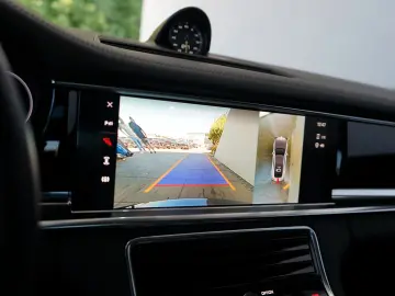 Panamera 4 E-Hybrid*SportDesign/PANO/HeadUp/360°