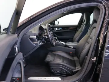 Panamera 4 E-Hybrid*SportDesign/PANO/HeadUp/360°