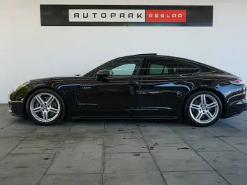 Panamera 4 E-Hybrid*SportDesign/PANO/HeadUp/360°