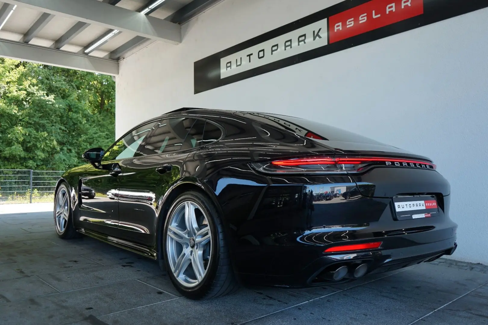 Panamera 4 E-Hybrid*SportDesign/PANO/HeadUp/360°