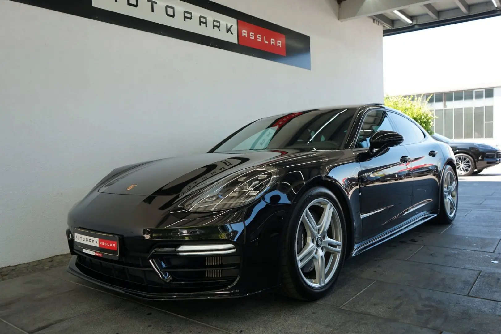 Panamera 4 E-Hybrid*SportDesign/PANO/HeadUp/360°