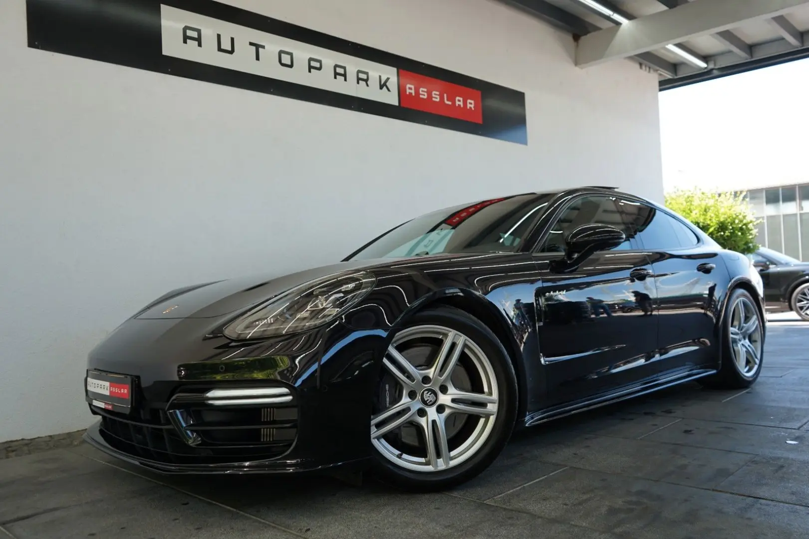 Panamera 4 E-Hybrid*SportDesign/PANO/HeadUp/360°