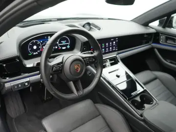 Panamera 4 E-Hybrid