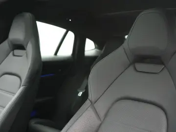 Panamera 4 E-Hybrid