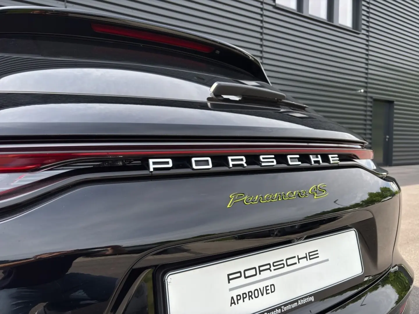 Panamera 4S E-Hybrid Sport Turismo | InnoDrive |