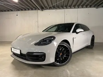 Panamera 4S E-Hybrid Sport Turismo | Head-Up |