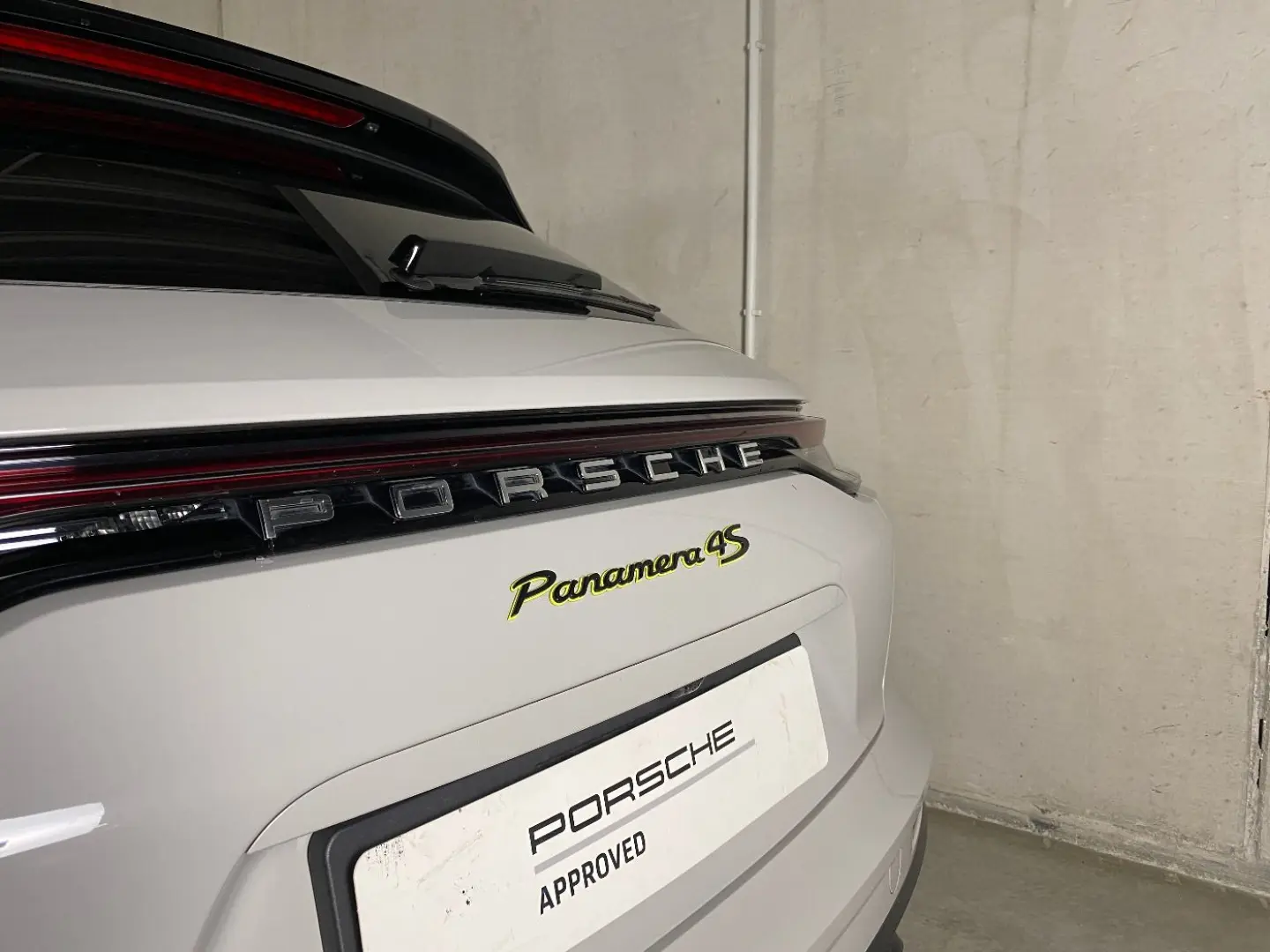 Panamera 4S E-Hybrid Sport Turismo | Head-Up |