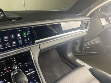 Panamera 4S E-Hybrid Sport Turismo | Head-Up |