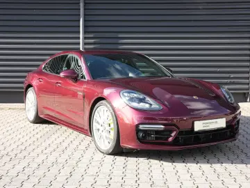 Panamera 4 E-Hybrid LED Luftfederung InnoDrive H