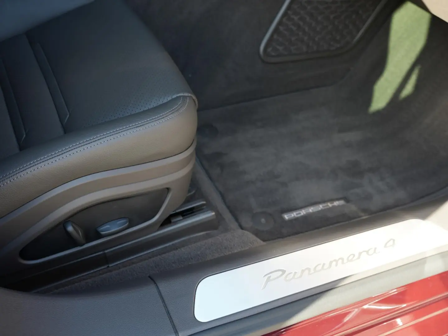 Panamera 4 E-Hybrid LED Luftfederung InnoDrive H