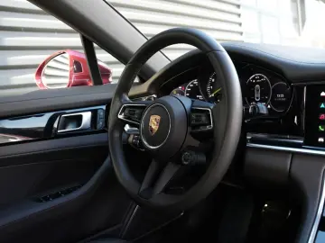 Panamera 4 E-Hybrid LED Luftfederung InnoDrive H
