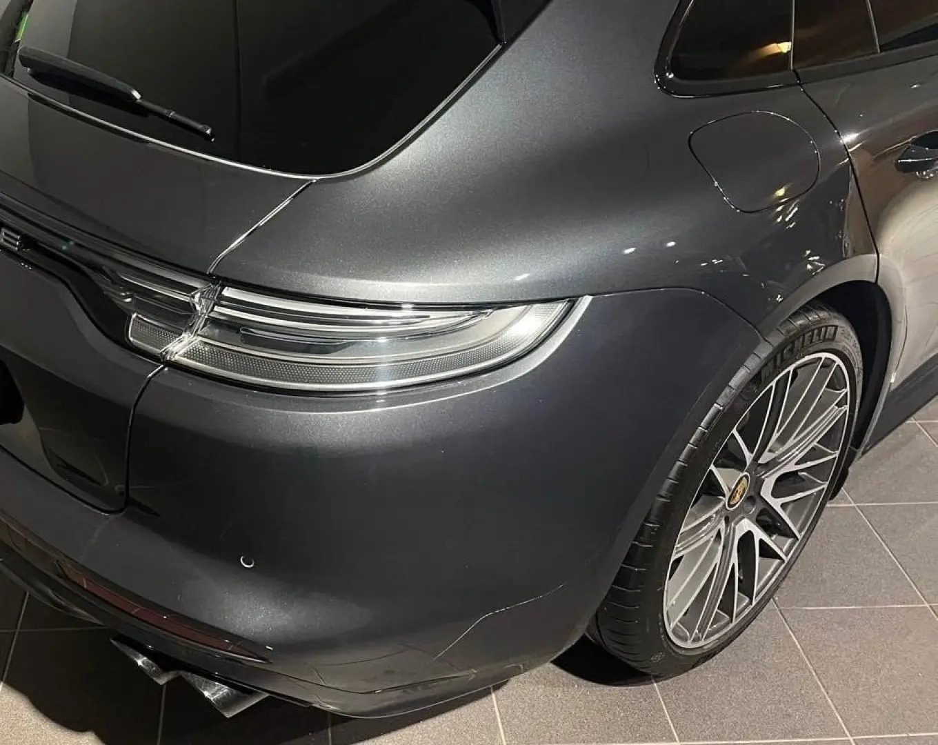 Panamera Sport Turismo 4 E-Hybrid Platinum Edit