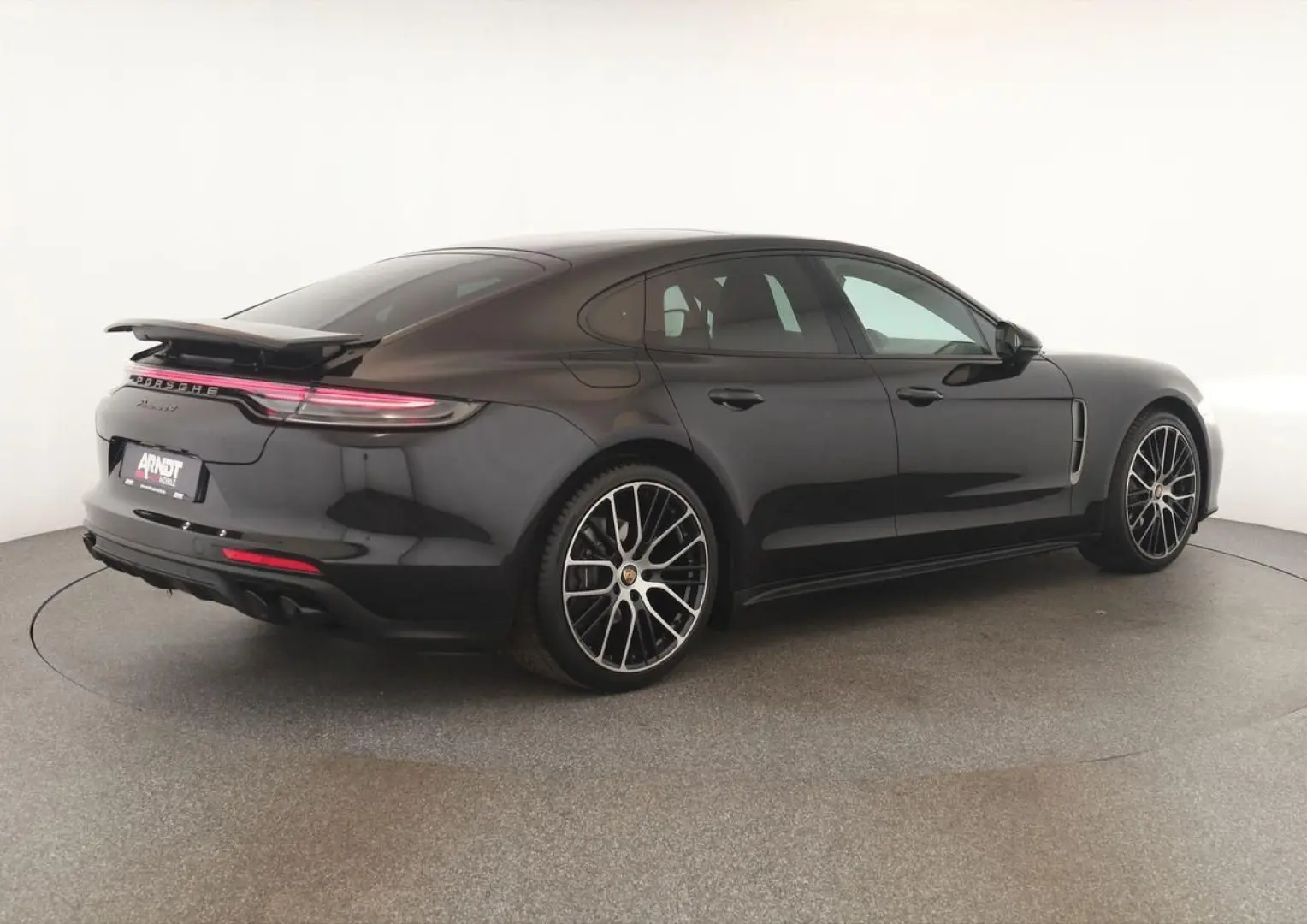 Panamera 4 Platinum Edition 4+1 Sportabgas 21