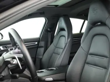Panamera 4 Platinum Edition 4+1 Sportabgas 21