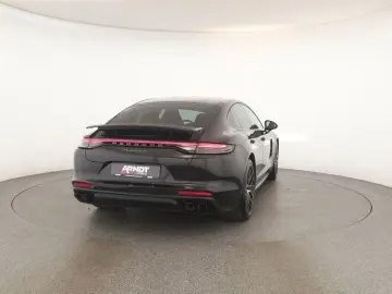 Panamera 4 Platinum Edition 4+1 Sportabgas 21