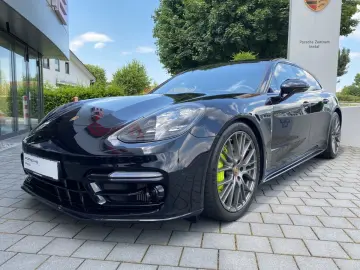 Panamera 4 E-Hybrid Sport Turismo Platinum Ed. |