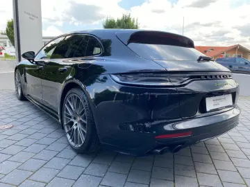 Panamera 4 E-Hybrid Sport Turismo Platinum Ed. |
