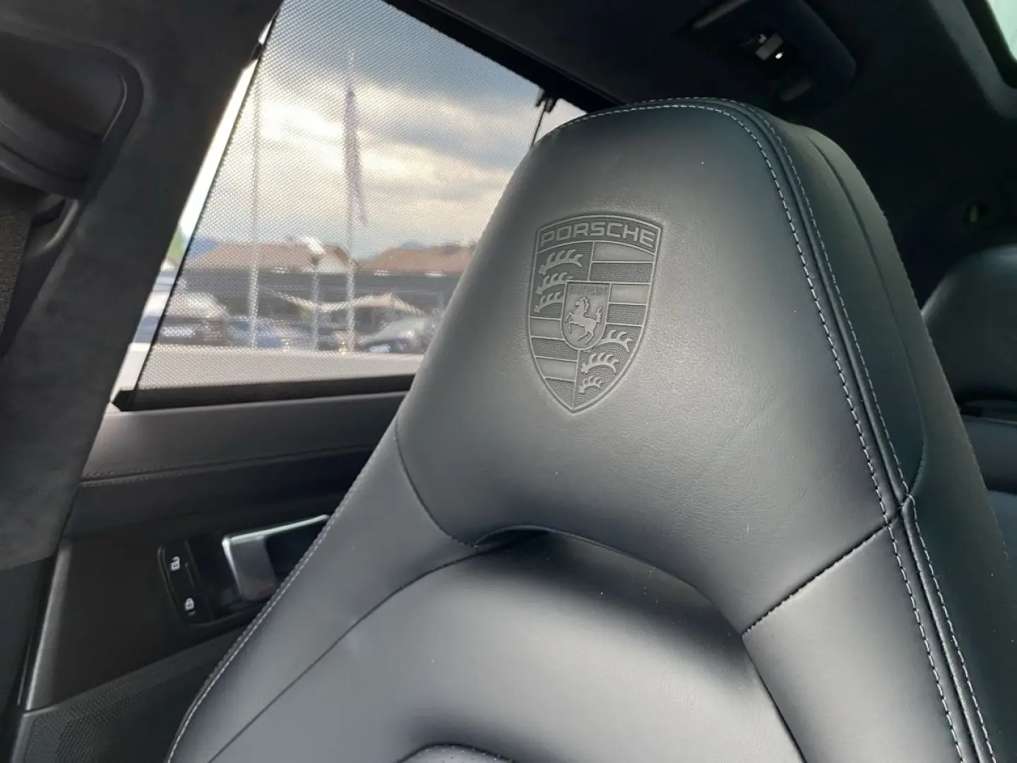 Panamera 4 E-Hybrid Sport Turismo Platinum Ed. |