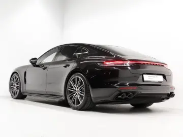 Panamera 4 E-Hybrid Platinum Edition