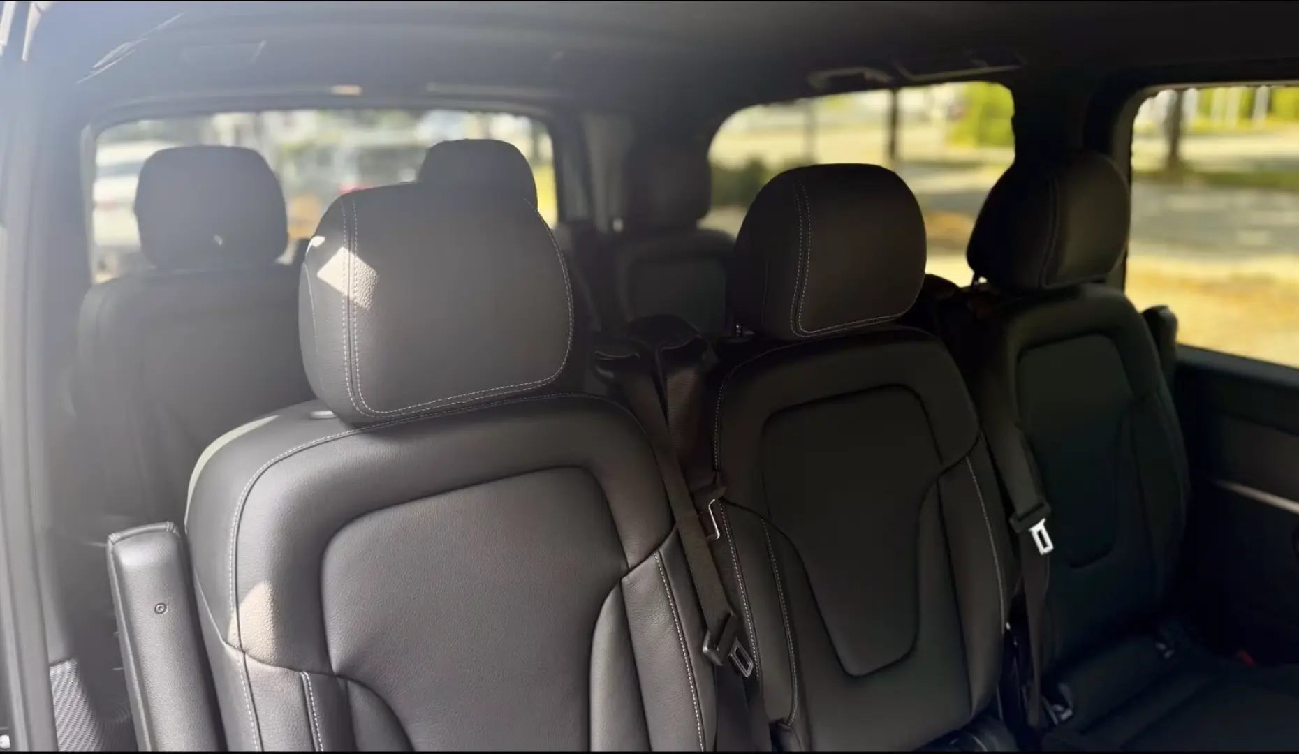 Mercedes-Benz V 300d AMG/ 8 Locuri/ Dispo din 12 Oct